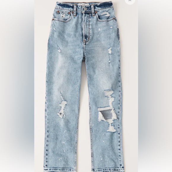 Abercrombie & Fitch Denim - Abercrombie & Fitch - Curve Love Ultra High Rise Ankle Straight Jeans Size 26